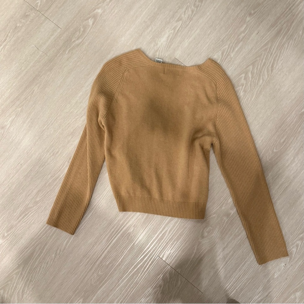 Cozy V-Neck Argyle Sweater in Tan - Picture 2 of 4